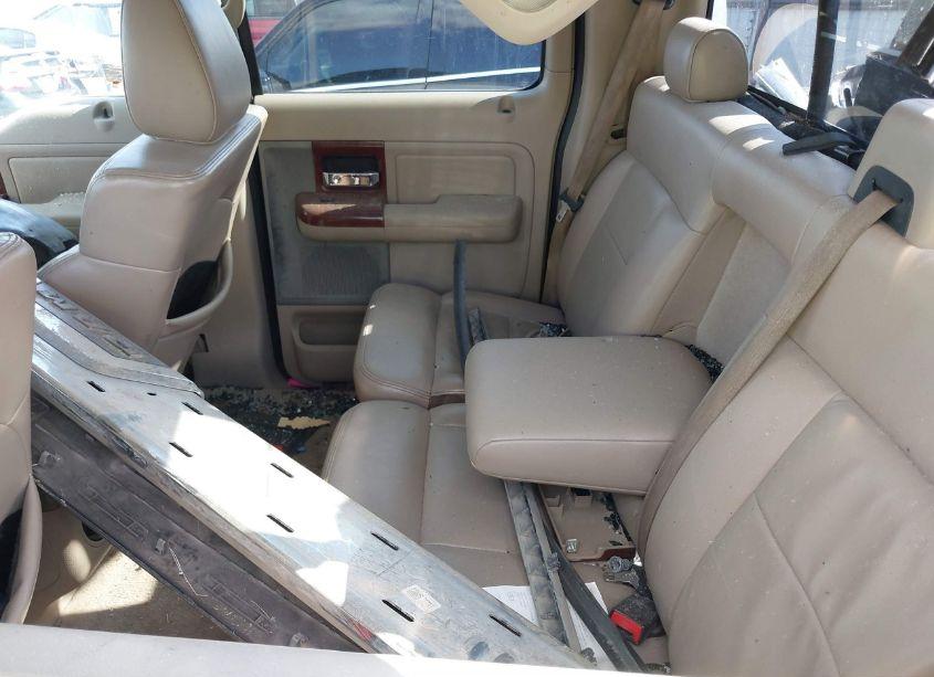 Photo 8 of 2005 Ford F-150 FX4/LARIAT/XLT (VIN 1FTPW14585KE28676)