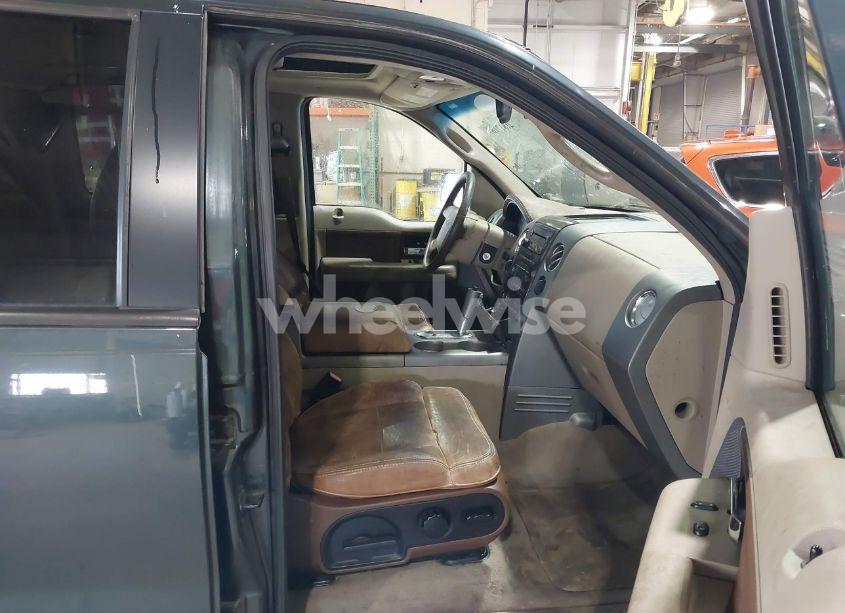 Photo 5 of 2005 Ford F-150 FX4/LARIAT/XLT (VIN 1FTPW14585KE38155)