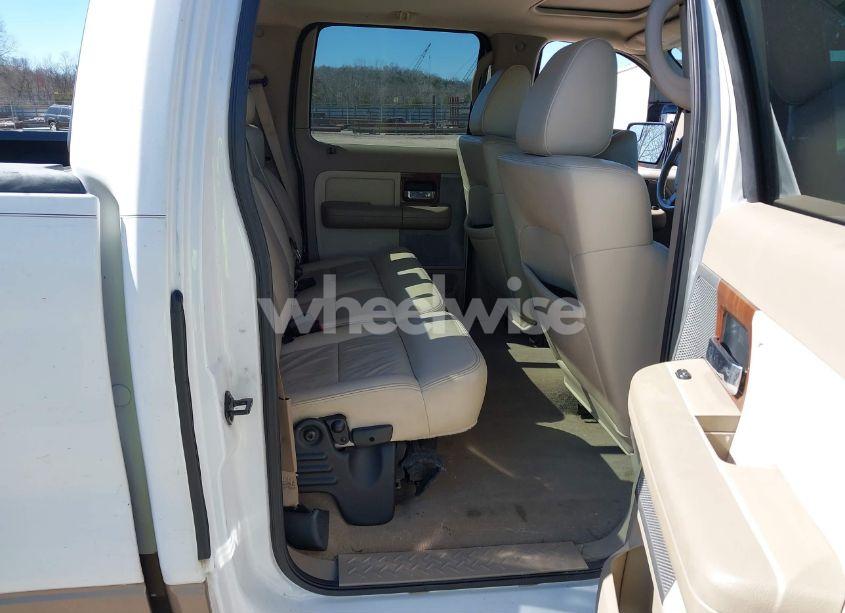 Photo 8 of 2004 Ford F-150 FX4/LARIAT/XLT (VIN 1FTPW14594FA09985)