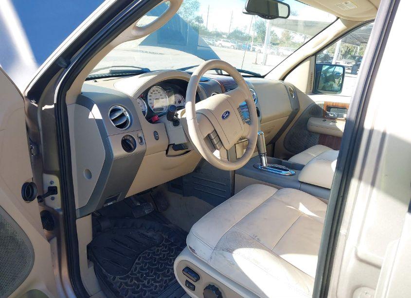 Photo 5 of 2004 Ford F-150 FX4/LARIAT/XLT (VIN 1FTPW14594KD05192)