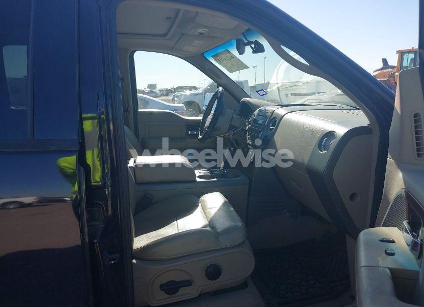 Photo 5 of 2005 Ford F-150 FX4/LARIAT/XLT (VIN 1FTPW14595FA24861)