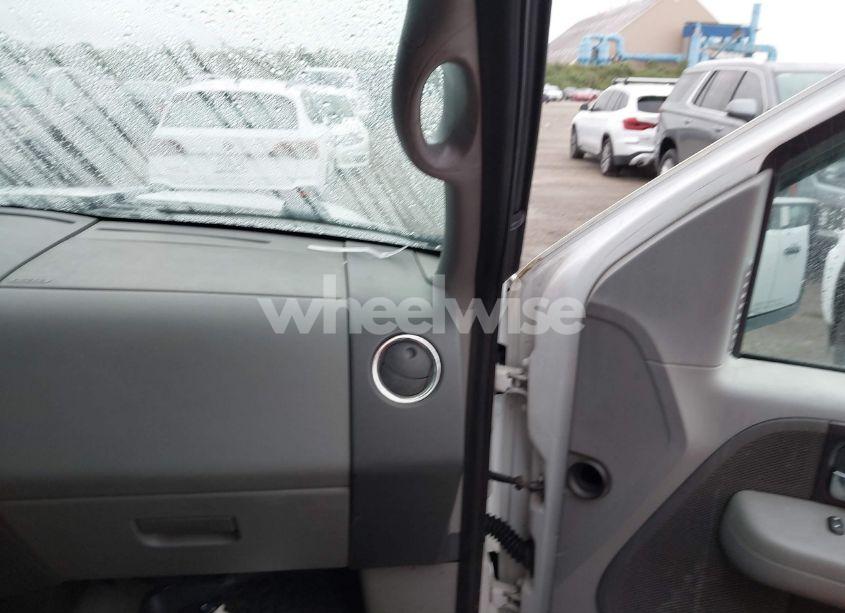 Photo 5 of 2006 Ford F-150 FX4/LARIAT/XLT (VIN 1FTPW14596KB26444)