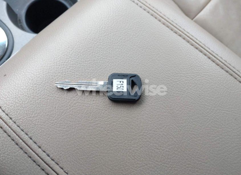 Photo 11 of 2005 Ford F-150 FX4/LARIAT/XLT (VIN 1FTPW145X5FB03455)