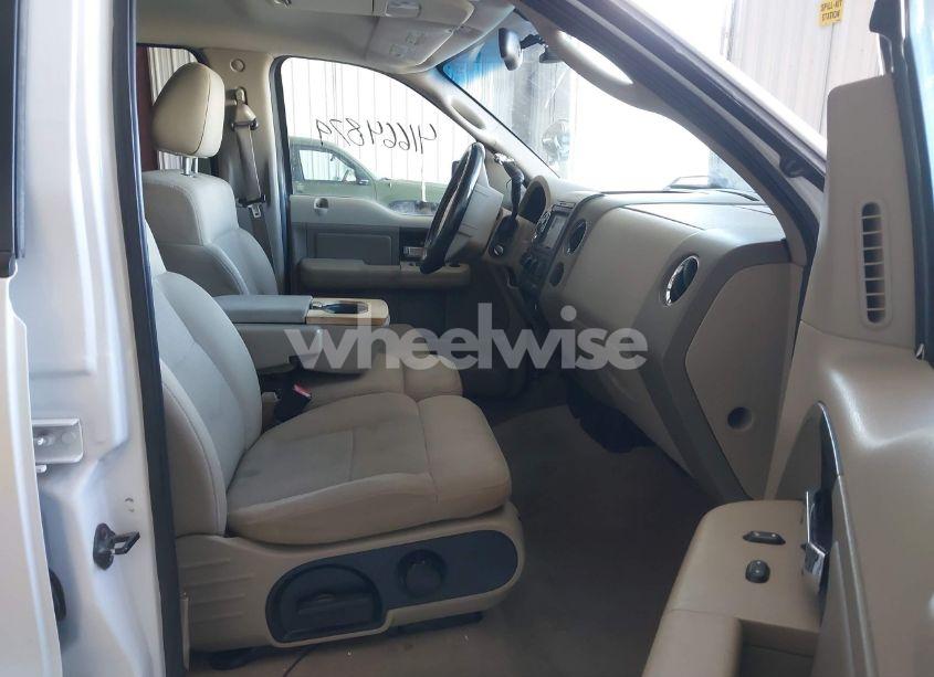 Photo 5 of 2005 Ford F-150 FX4/LARIAT/XLT (VIN 1FTPW145X5KD93932)