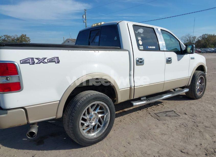 Photo 12 of 2007 Ford F-150 FX4/LARIAT/XLT (VIN 1FTPW14V07FA43656)