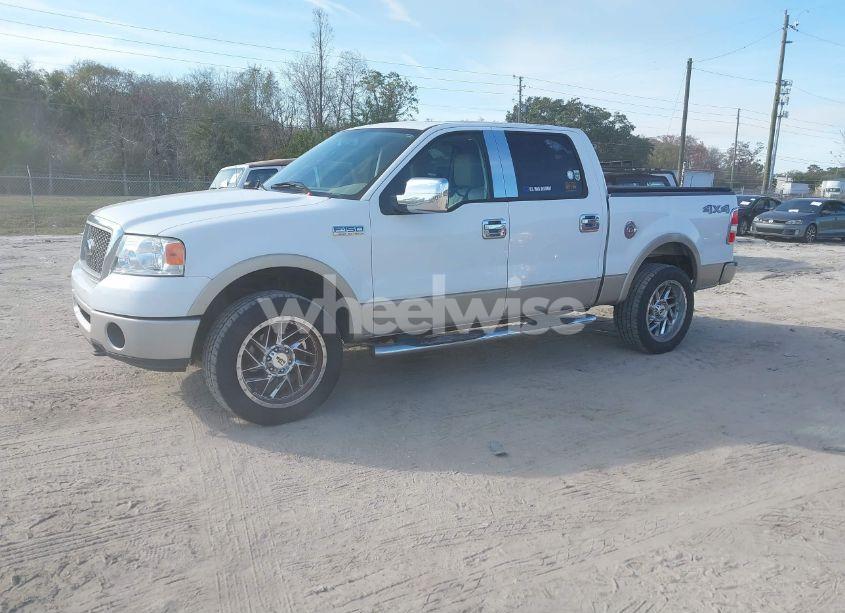 Photo 2 of 2007 Ford F-150 FX4/LARIAT/XLT (VIN 1FTPW14V07FA43656)