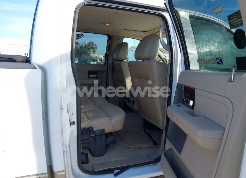 Photo 8 of 2007 Ford F-150 FX4/LARIAT/XLT (VIN 1FTPW14V07FA43656)