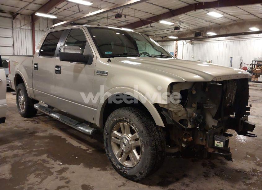 2006 Ford F-150 FX4/LARIAT/XLT (VIN 1FTPW14V26FA72882) main photo