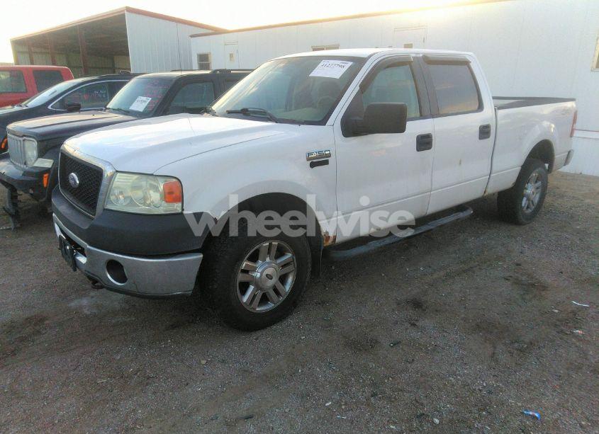 Photo 2 of 2006 Ford F-150 FX4/LARIAT/XLT (VIN 1FTPW14V36FA83695)