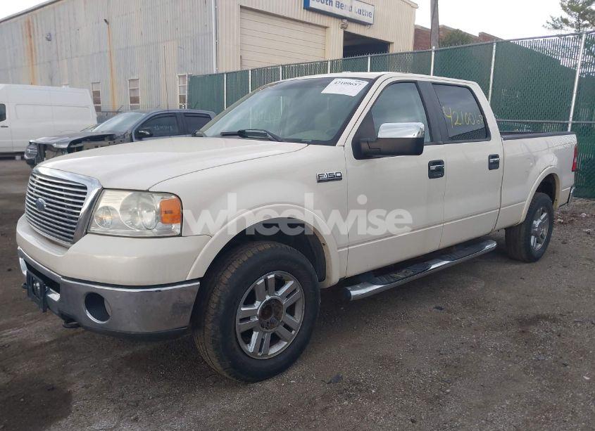 Photo 2 of 2007 Ford F-150 FX4/LARIAT/XLT (VIN 1FTPW14V37FB20097)
