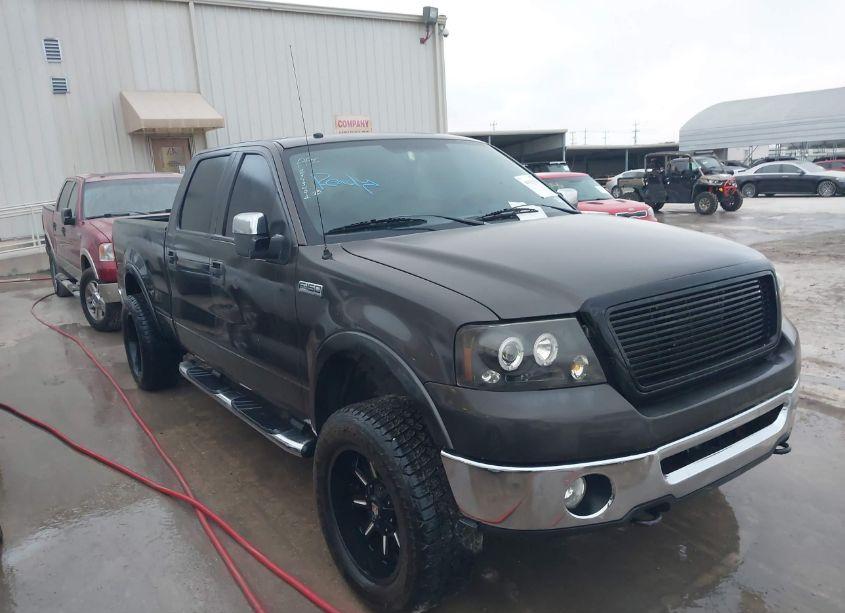 2006 Ford F-150 FX4/LARIAT/XLT (VIN 1FTPW14V76FB38651) main photo