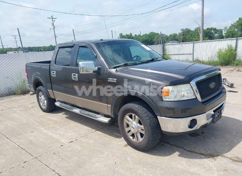 2006 Ford F-150 FX4/LARIAT/XLT (VIN 1FTPW14V76KD97454) main photo