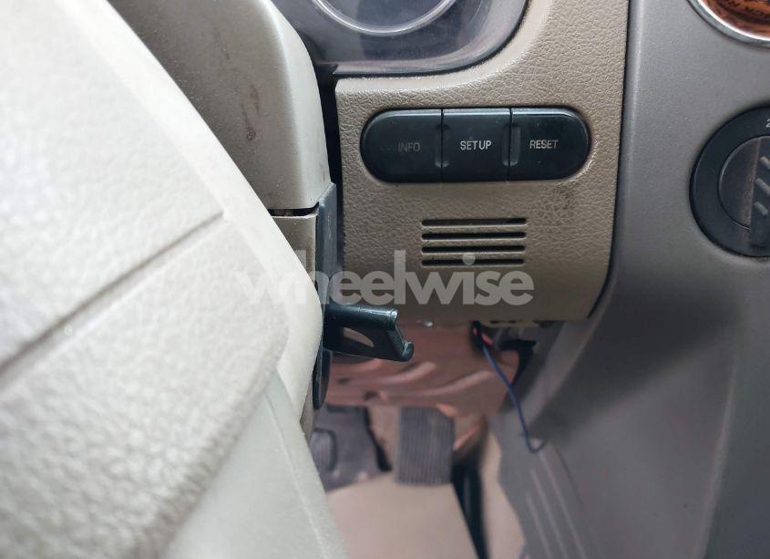 Photo 11 of 2007 Ford F-150 FX4/LARIAT/XLT (VIN 1FTPW14V97FA99692)