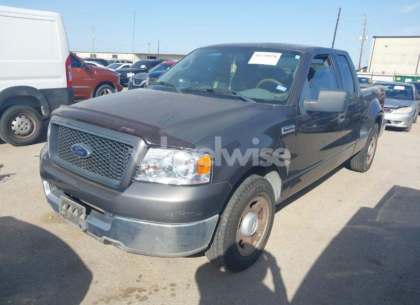 Photo 2 of 2004 Ford F-150 XLT (VIN 1FTPX02564KD75047)
