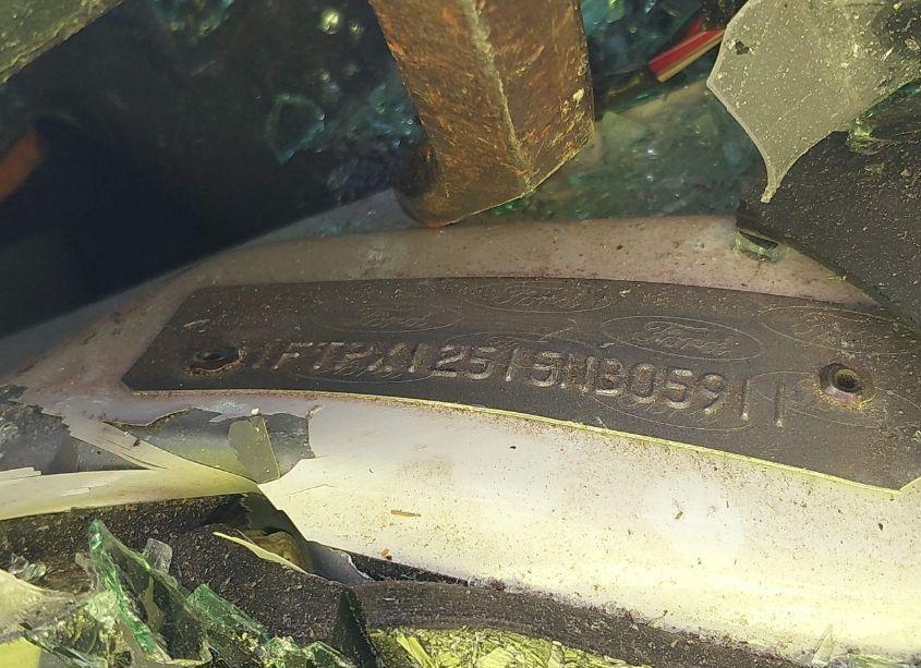 Photo 9 of 2005 Ford F-150 LARIAT/XL/XLT (VIN 1FTPX12515NB05911)