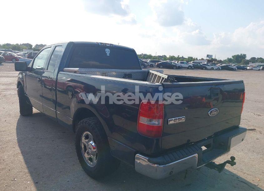 Photo 3 of 2005 Ford F-150 LARIAT/XL/XLT (VIN 1FTPX12535FA27237)