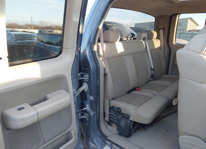 Photo 8 of 2004 Ford F-150 LARIAT/XL/XLT (VIN 1FTPX12544NB11569)