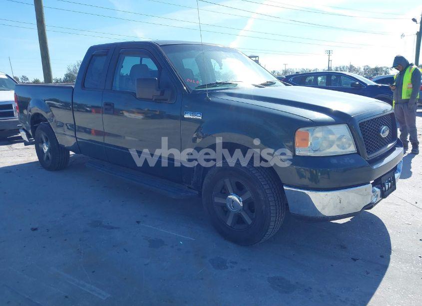 2005 Ford F-150 LARIAT/XL/XLT (VIN 1FTPX12545NA76095) main photo