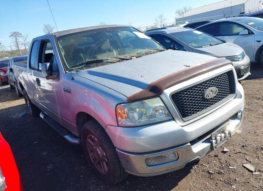 2005 Ford F-150 LARIAT/XL/XLT (VIN 1FTPX12555NA60908) main photo