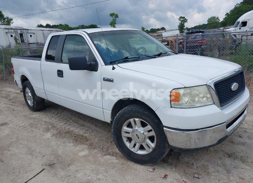 2007 Ford F-150 LARIAT/STX/XL/XLT (VIN 1FTPX12597KD53845) main photo