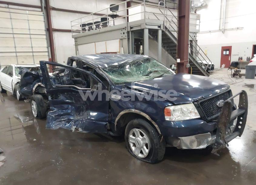 2004 Ford F-150 LARIAT/XL/XLT (VIN 1FTPX125X4NA31905) main photo