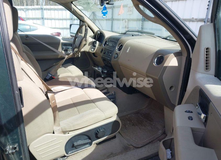 Photo 5 of 2004 Ford F-150 LARIAT/XL/XLT (VIN 1FTPX125X4NB32717)