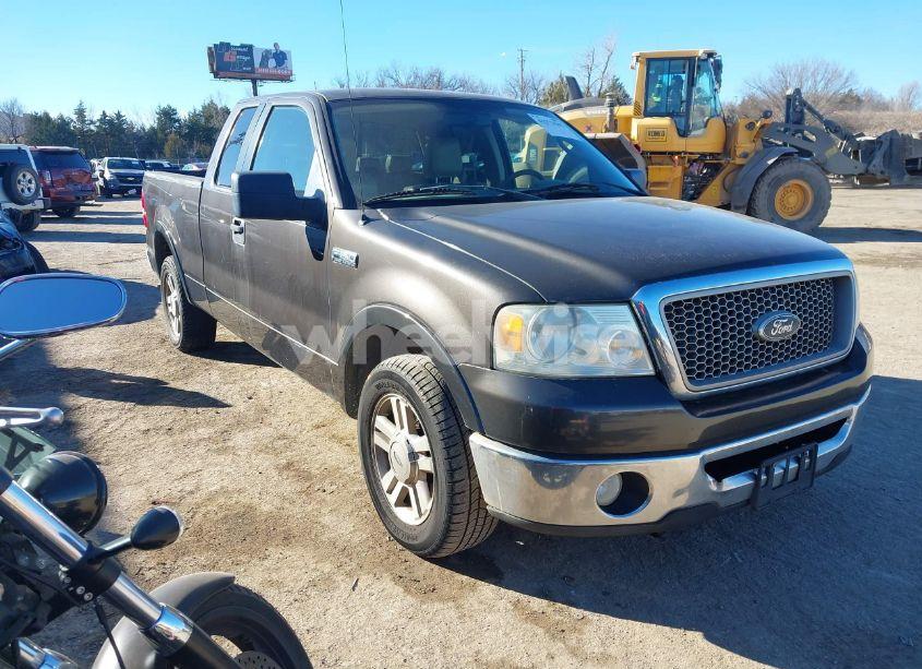 2006 Ford F-150 LARIAT/XL/XLT (VIN 1FTPX125X6NA42843) main photo