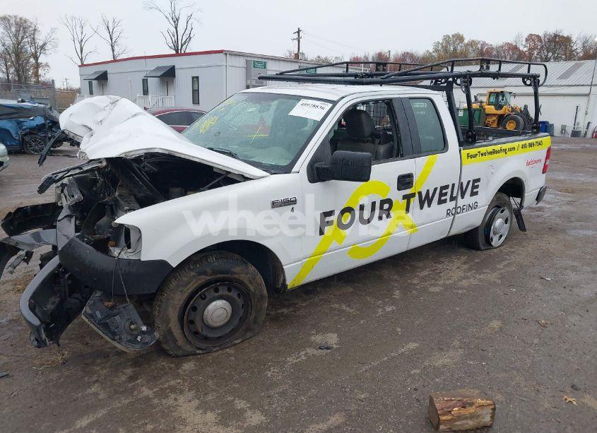 Photo 2 of 2007 Ford F-150 LARIAT/STX/XL/XLT (VIN 1FTPX12V17NA00398)