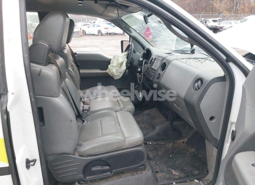 Photo 5 of 2007 Ford F-150 LARIAT/STX/XL/XLT (VIN 1FTPX12V17NA00398)