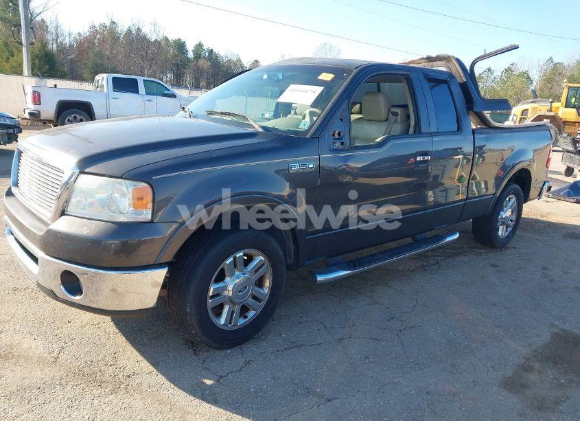 Photo 2 of 2007 Ford F-150 LARIAT/STX/XL/XLT (VIN 1FTPX12V27FA80837)
