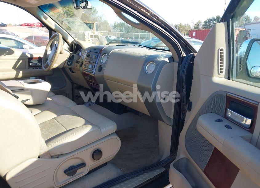 Photo 5 of 2007 Ford F-150 LARIAT/STX/XL/XLT (VIN 1FTPX12V27FA80837)