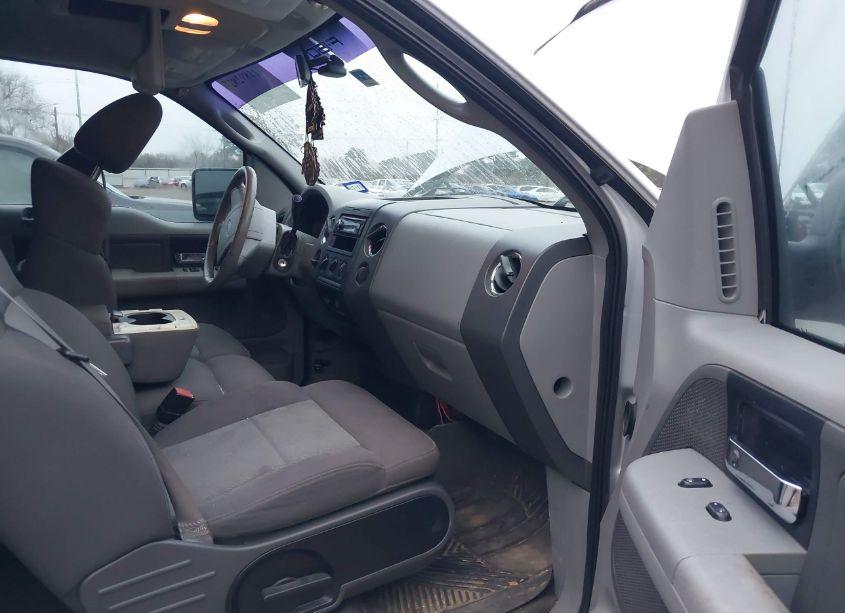 Photo 5 of 2006 Ford F-150 LARIAT/XL/XLT (VIN 1FTPX12V76NB30734)