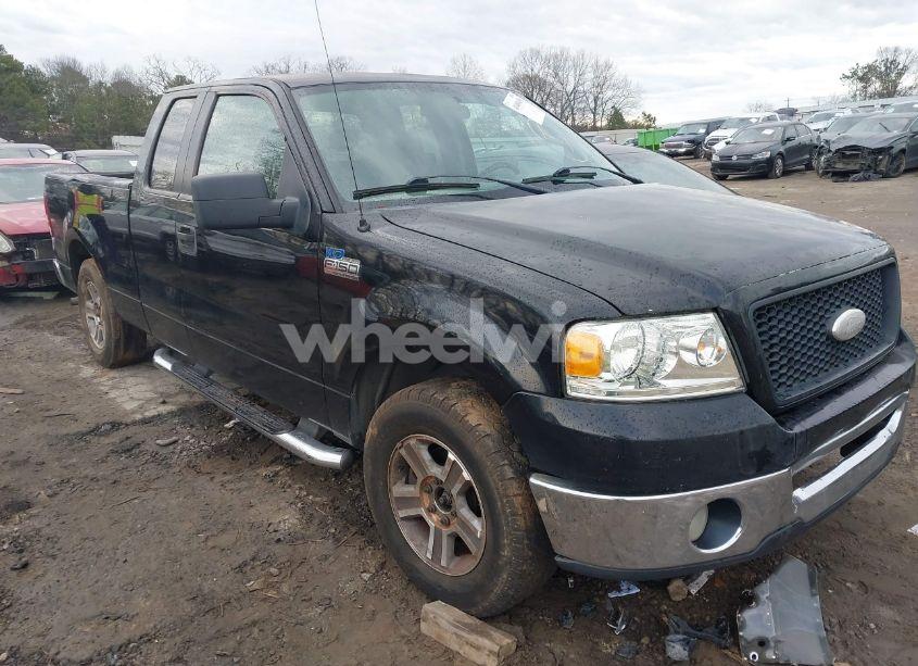 2006 Ford F-150 LARIAT/XL/XLT (VIN 1FTPX12V86NB81286) main photo