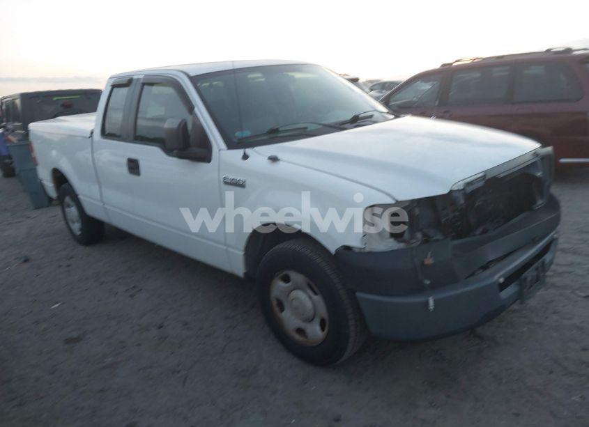 2007 Ford F-150 LARIAT/STX/XL/XLT (VIN 1FTPX12V97FA77692) main photo