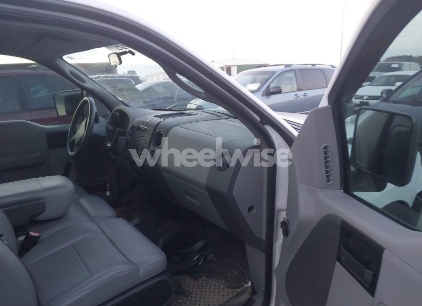 Photo 5 of 2007 Ford F-150 LARIAT/STX/XL/XLT (VIN 1FTPX12V97FA77692)