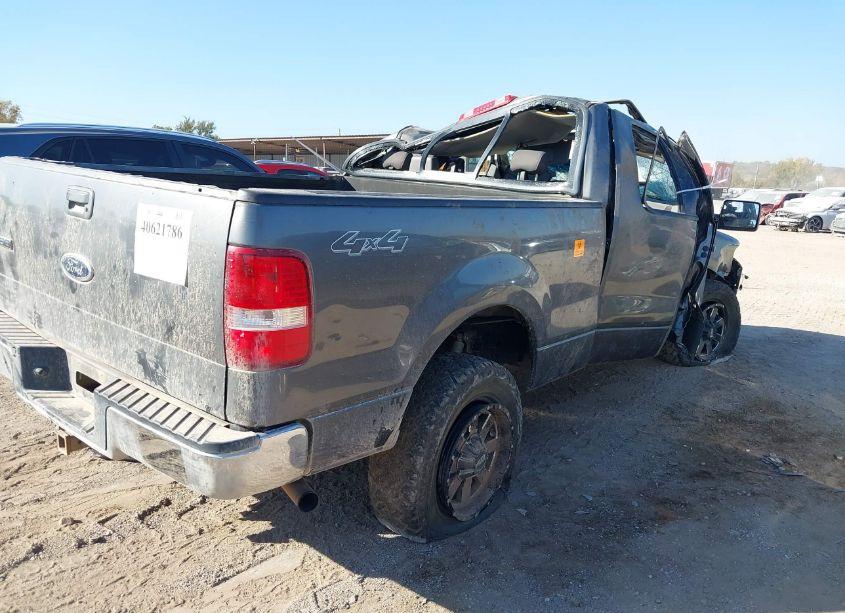 Photo 4 of 2004 Ford F-150 FX4/LARIAT/XL/XLT (VIN 1FTPX14504NC04425)