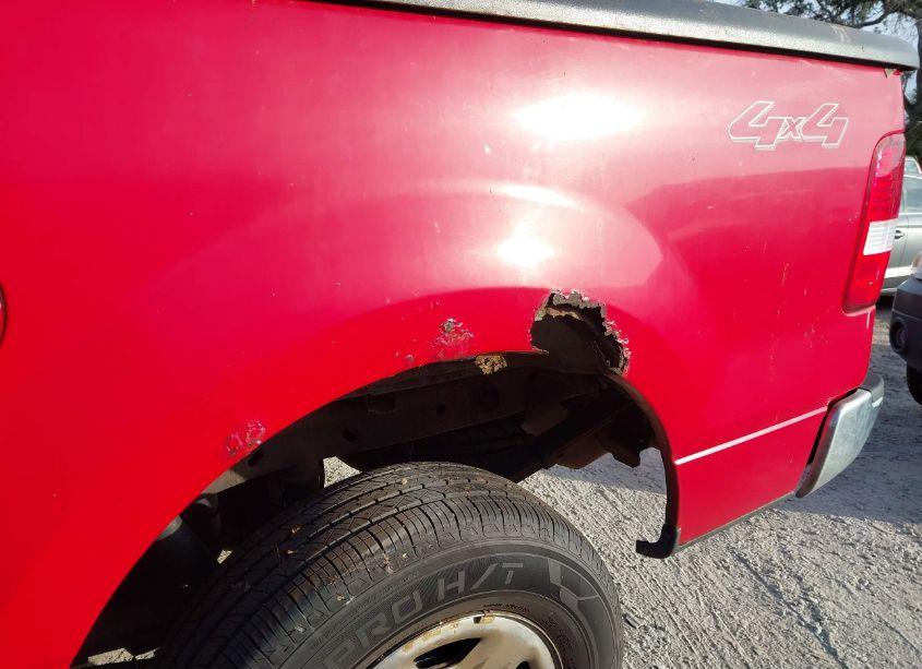 Photo 13 of 2005 Ford F-150 FX4/LARIAT/XL/XLT (VIN 1FTPX14505FB72586)