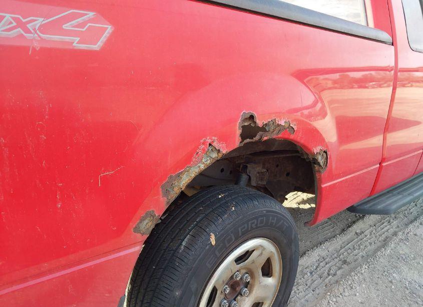 Photo 15 of 2005 Ford F-150 FX4/LARIAT/XL/XLT (VIN 1FTPX14505FB72586)