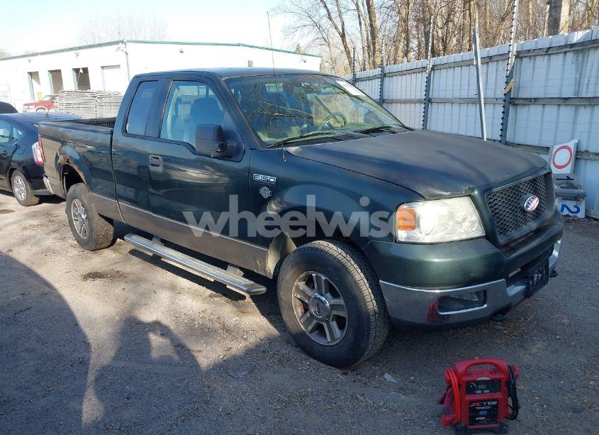 2005 Ford F-150 FX4/LARIAT/XL/XLT (VIN 1FTPX14505FB72622) main photo