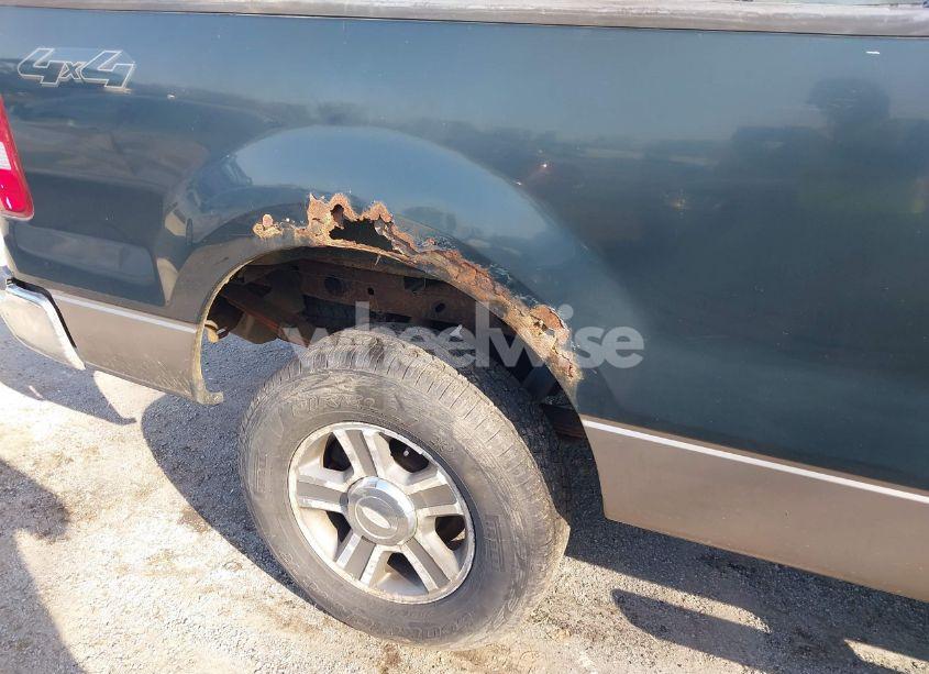 Photo 6 of 2005 Ford F-150 FX4/LARIAT/XL/XLT (VIN 1FTPX14505FB72622)