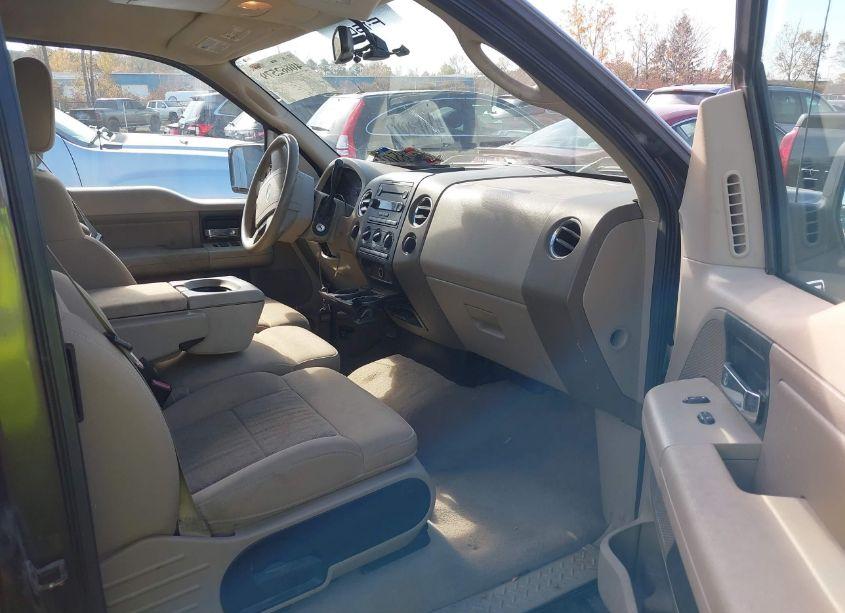 Photo 5 of 2006 Ford F-150 FX4/LARIAT/XL/XLT (VIN 1FTPX14506FB76820)