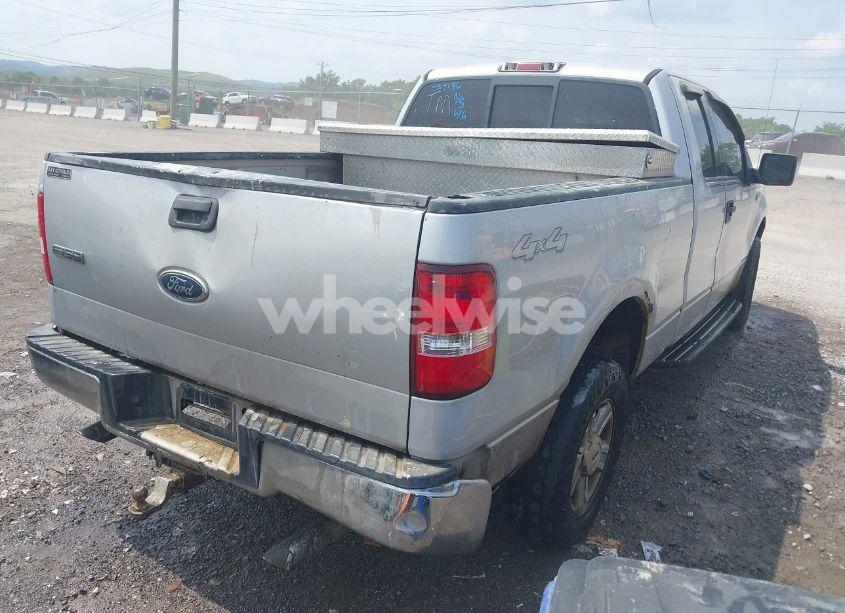 Photo 4 of 2004 Ford F-150 FX4/LARIAT/XL/XLT (VIN 1FTPX14514NC57196)