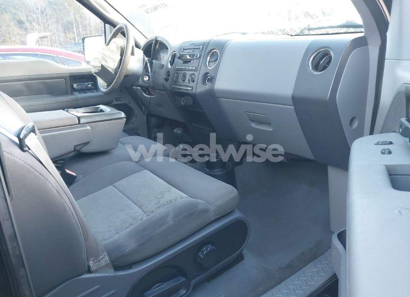 Photo 5 of 2004 Ford F-150 FX4/LARIAT/XL/XLT (VIN 1FTPX14524FA02454)