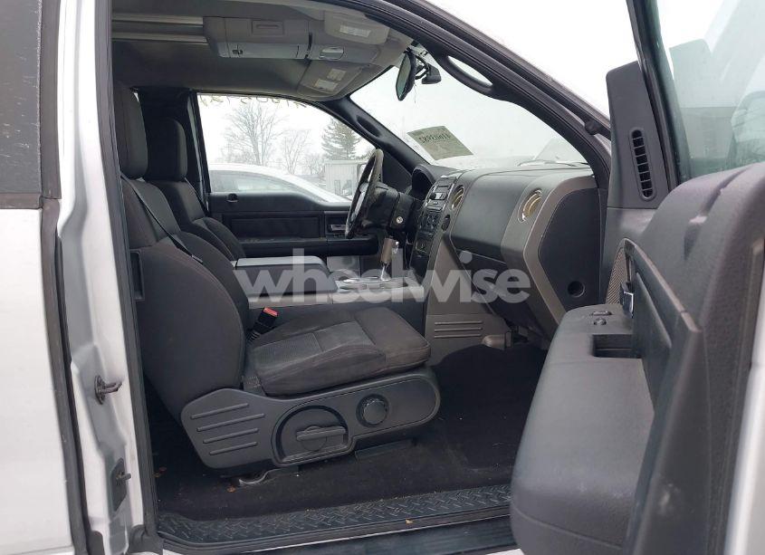 Photo 5 of 2004 Ford F-150 FX4/LARIAT/XL/XLT (VIN 1FTPX14524FA38595)