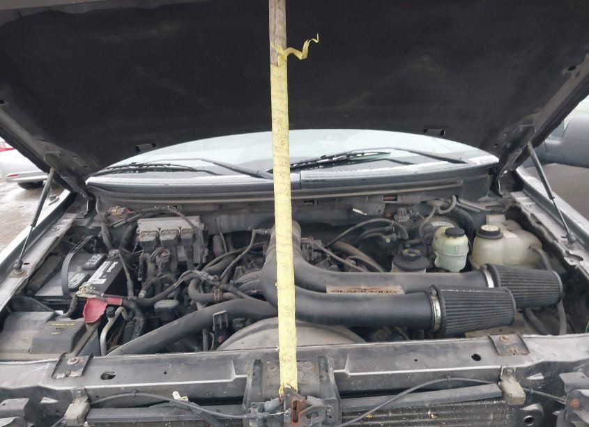 Photo 10 of 2005 Ford F-150 FX4/LARIAT/XL/XLT (VIN 1FTPX14525FB43235)