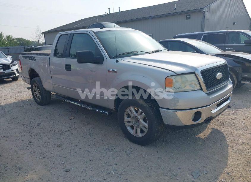2006 Ford F-150 FX4/LARIAT/XL/XLT (VIN 1FTPX14526FB20409) main photo