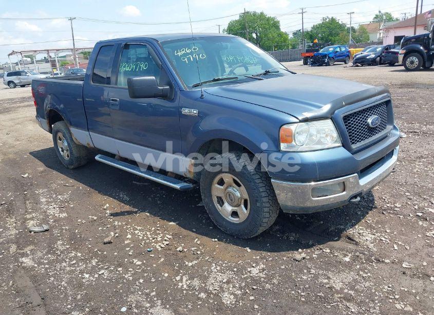 2004 Ford F-150 FX4/LARIAT/XL/XLT (VIN 1FTPX14534NA58246) main photo
