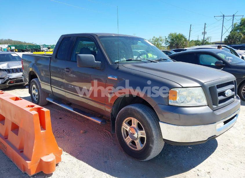 2006 Ford F-150 FX4/LARIAT/XL/XLT (VIN 1FTPX14536KC01281) main photo