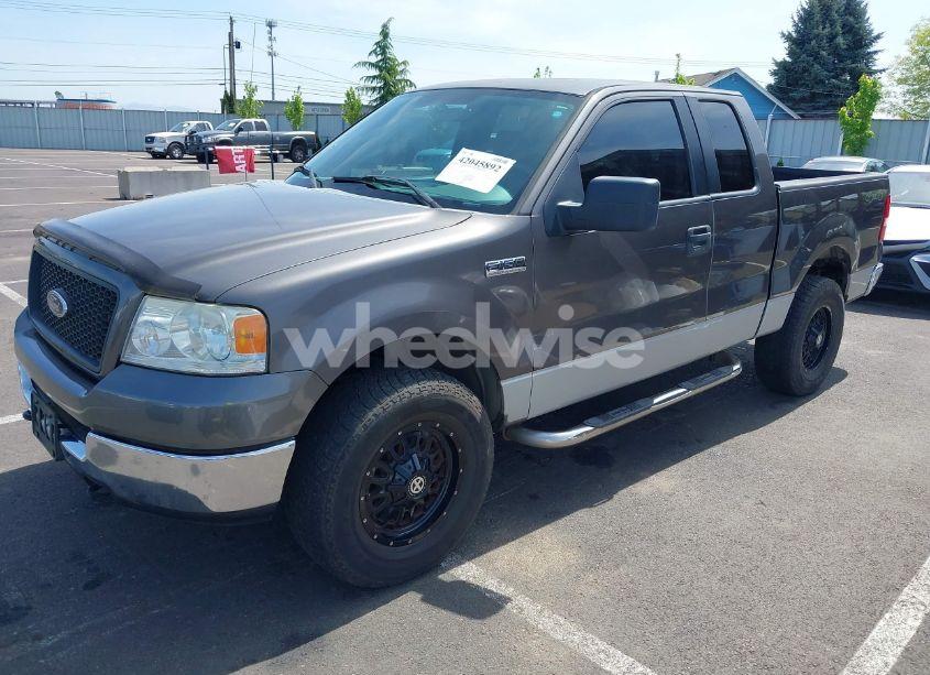 Photo 2 of 2005 Ford F150 N/A (VIN 1FTPX14545KC86498)