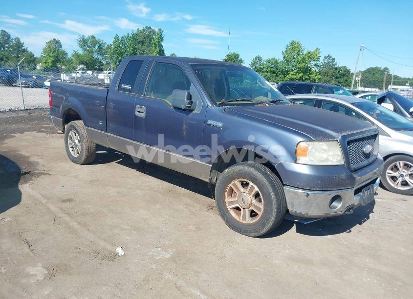 2006 Ford F-150 FX4/LARIAT/XL/XLT (VIN 1FTPX14546FA62013) main photo